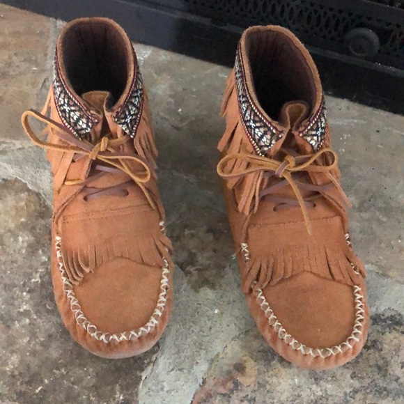 lugz moccasins